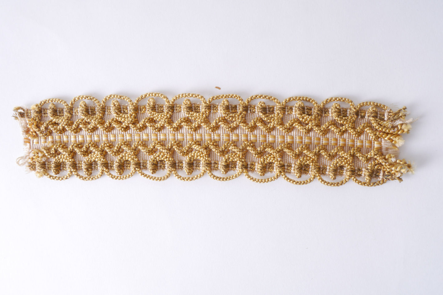 Galon of boord als onderdeel voor het vervaardigen van passement