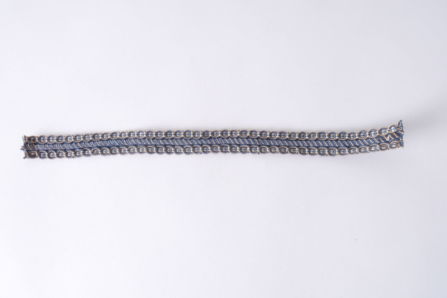 Galon of boord als onderdeel voor het vervaardigen van passement