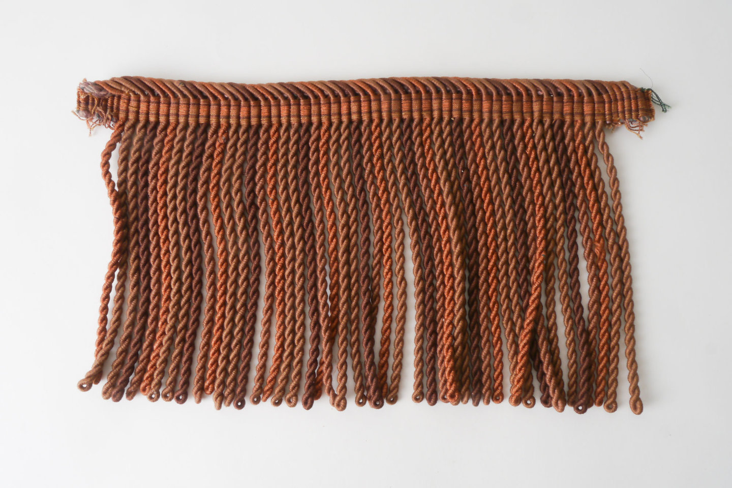 Frange als onderdeel voor het vervaardigen van passement