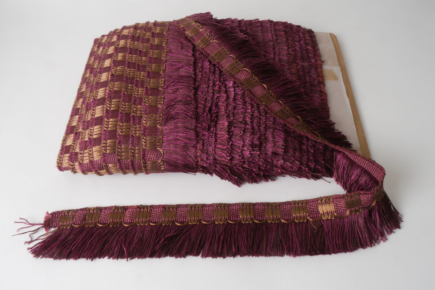 Effilé als onderdeel voor het vervaardigen van passement