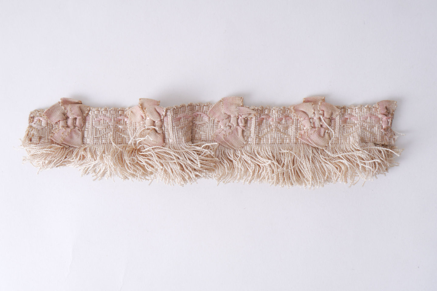 Effilé als onderdeel voor het vervaardigen van passement