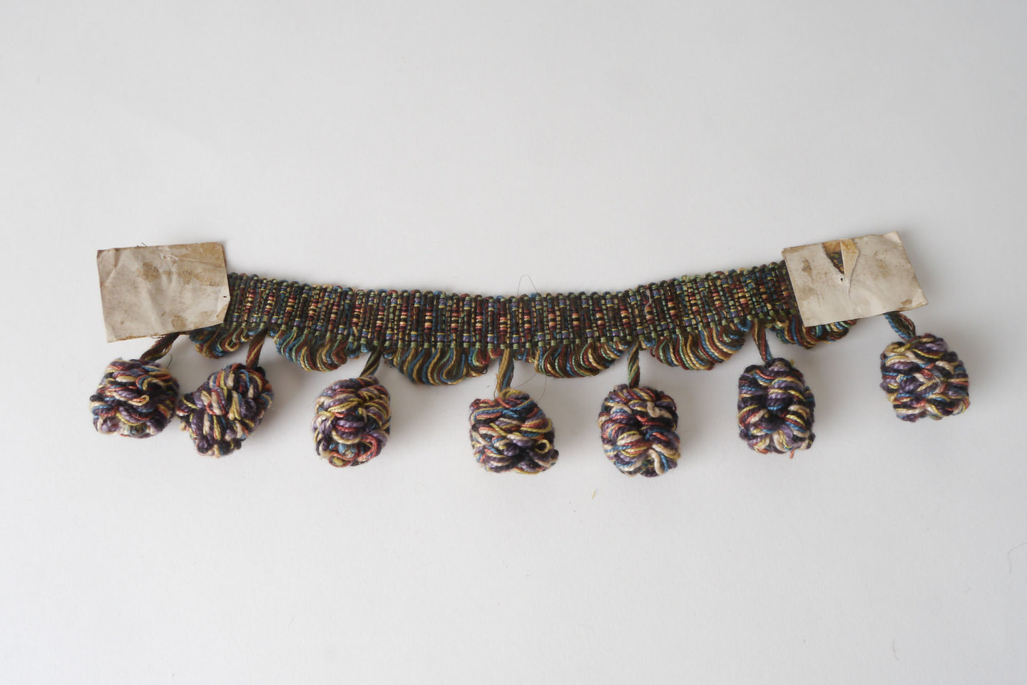 Frange als onderdeel voor het vervaardigen van passement