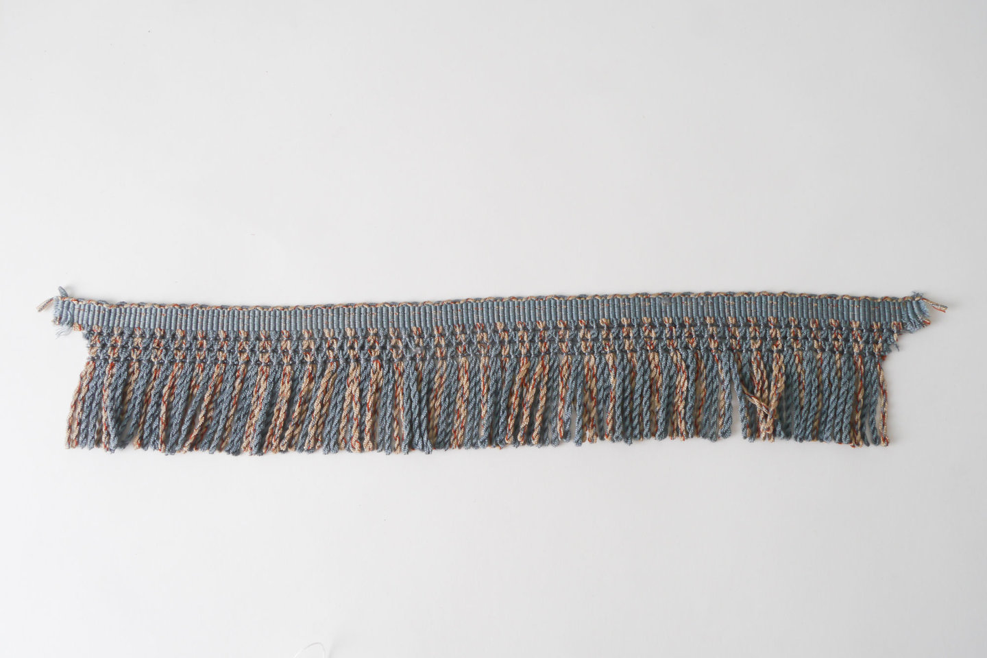 Frange als onderdeel voor het vervaardigen van passement