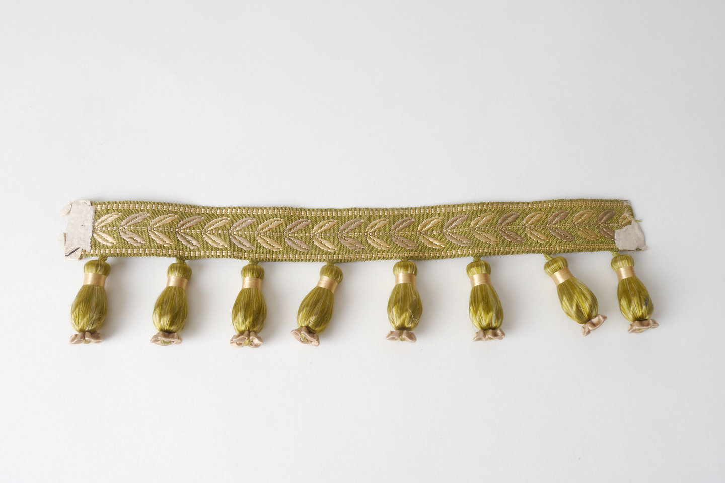 Frange als onderdeel voor het vervaardigen van passement