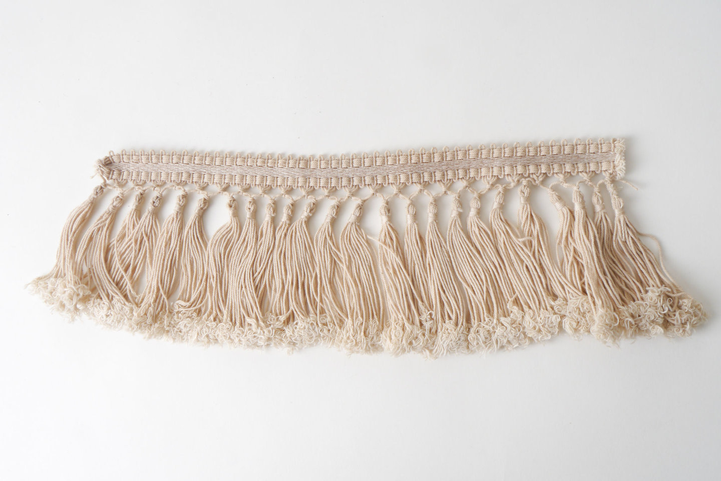 Frange als onderdeel voor het vervaardigen van passement