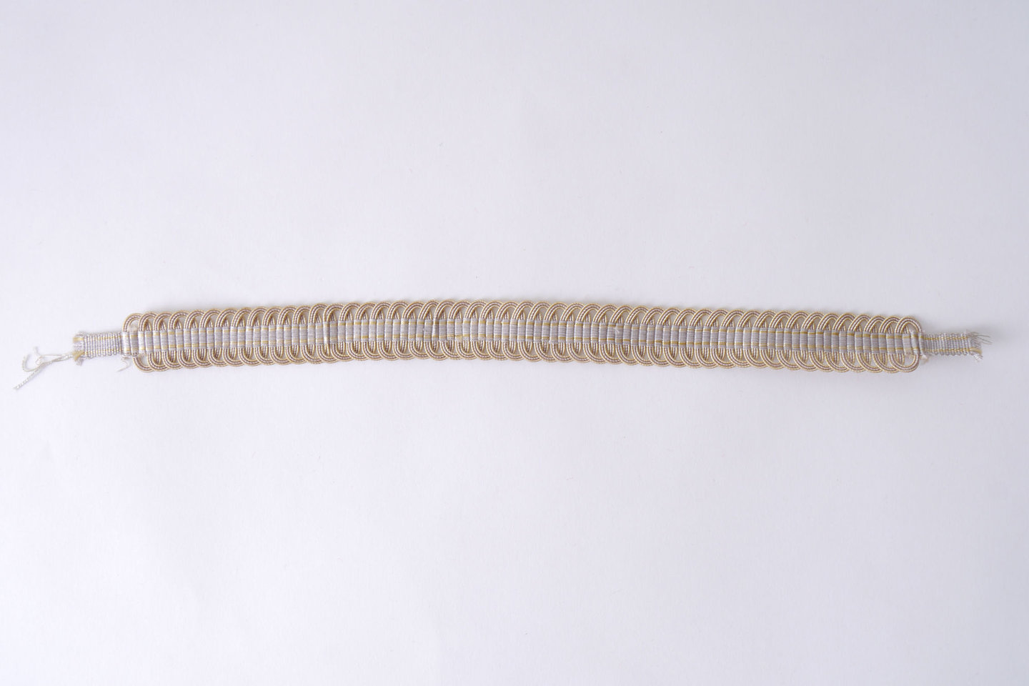 Crête als ornament voor het vervaardigen van passement