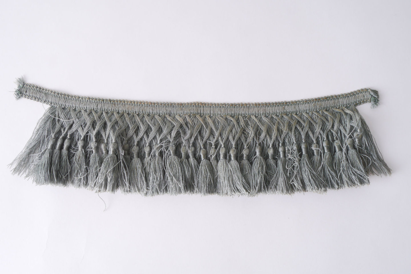 Frange als onderdeel voor het vervaardigen van passement