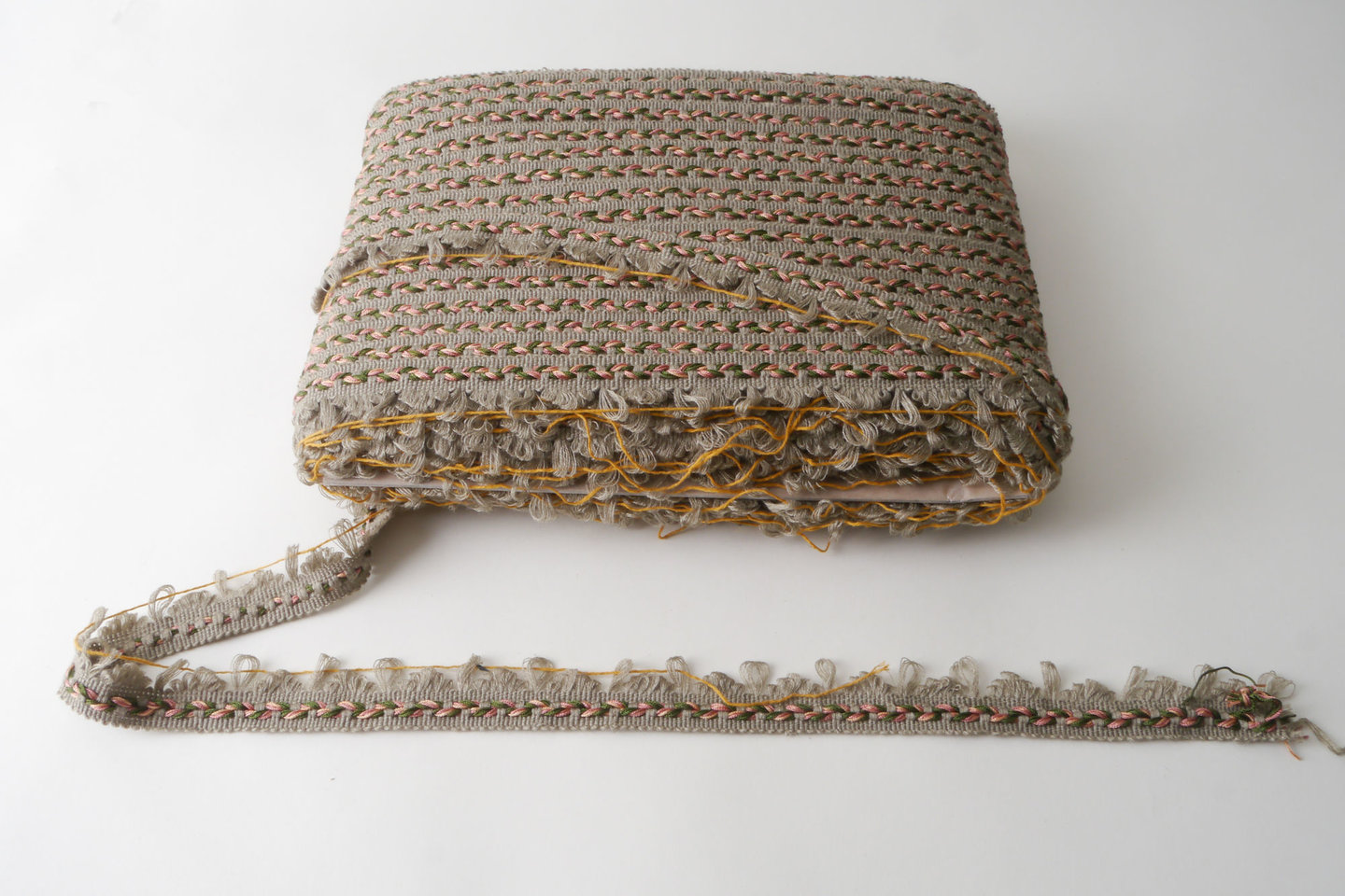 Galon of boord als onderdeel voor het vervaardigen van passement