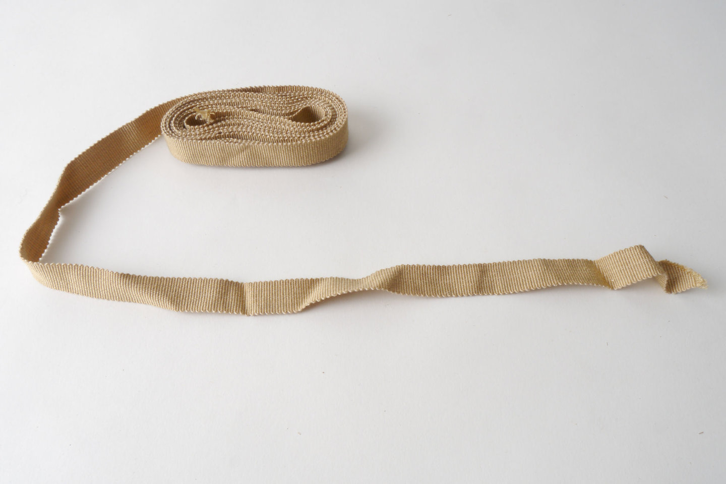 Galon of boord als onderdeel voor het vervaardigen van passement