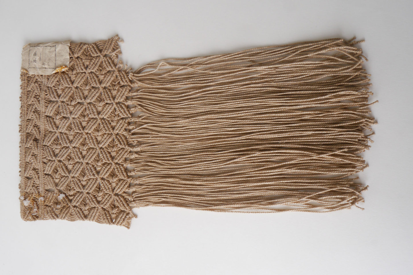 Frange als onderdeel voor het vervaardigen van passement