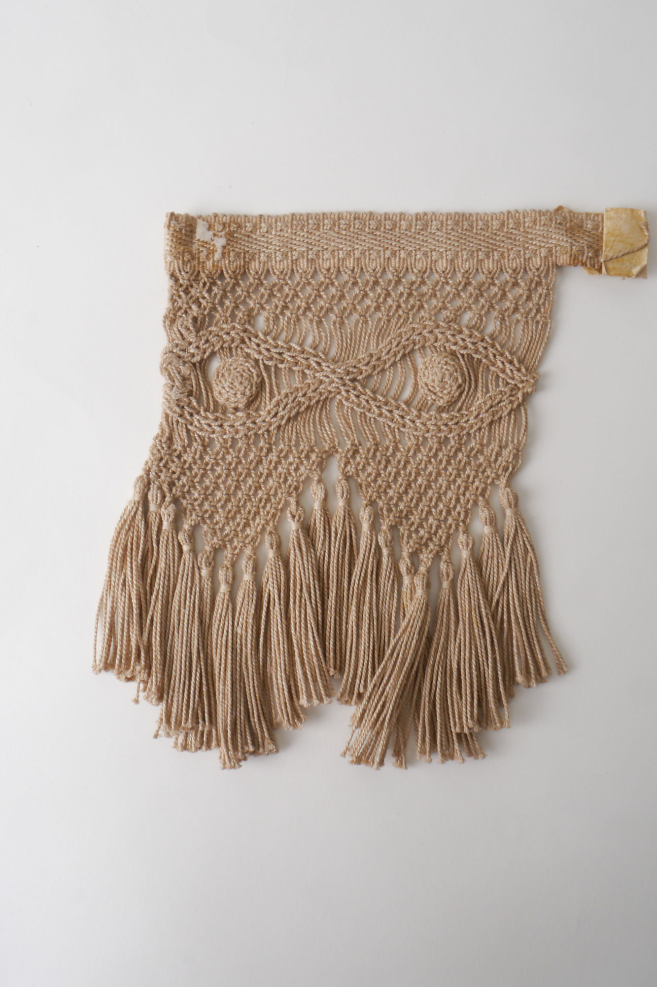 Frange als onderdeel voor het vervaardigen van passement