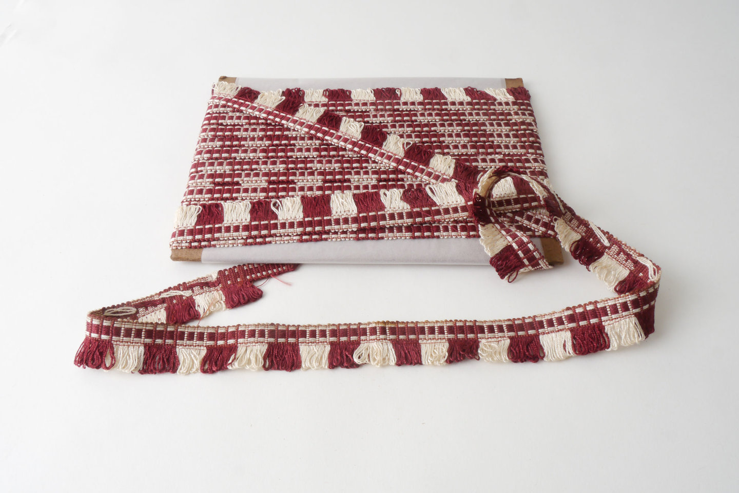 Effilé als onderdeel voor het vervaardigen van passement