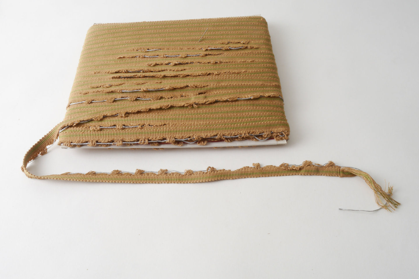 Galon of boord als onderdeel voor het vervaardigen van passement