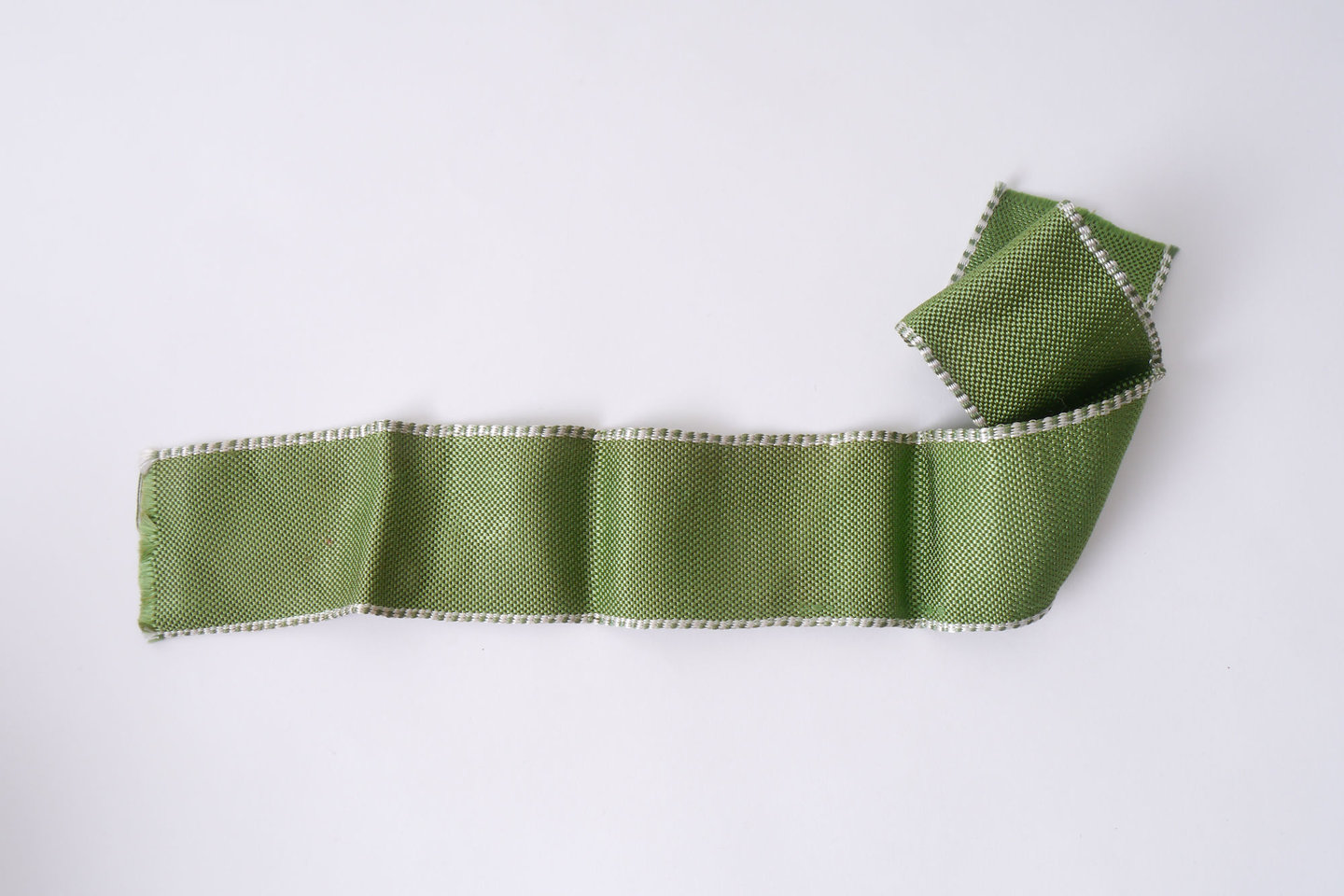 Galon of boord als onderdeel voor het vervaardigen van passement