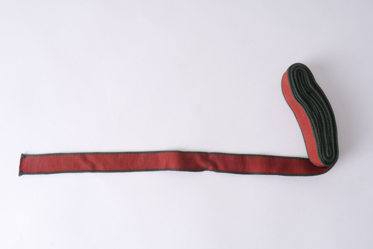 Galon of boord als onderdeel voor het vervaardigen van passement