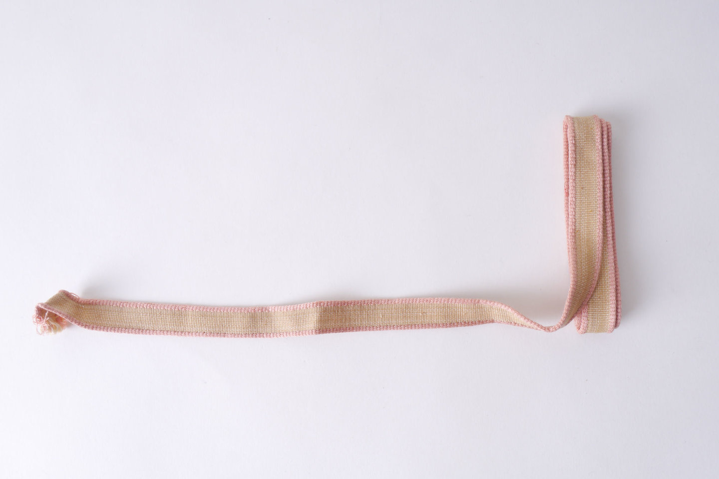 Galon of boord als onderdeel voor het vervaardigen van passement