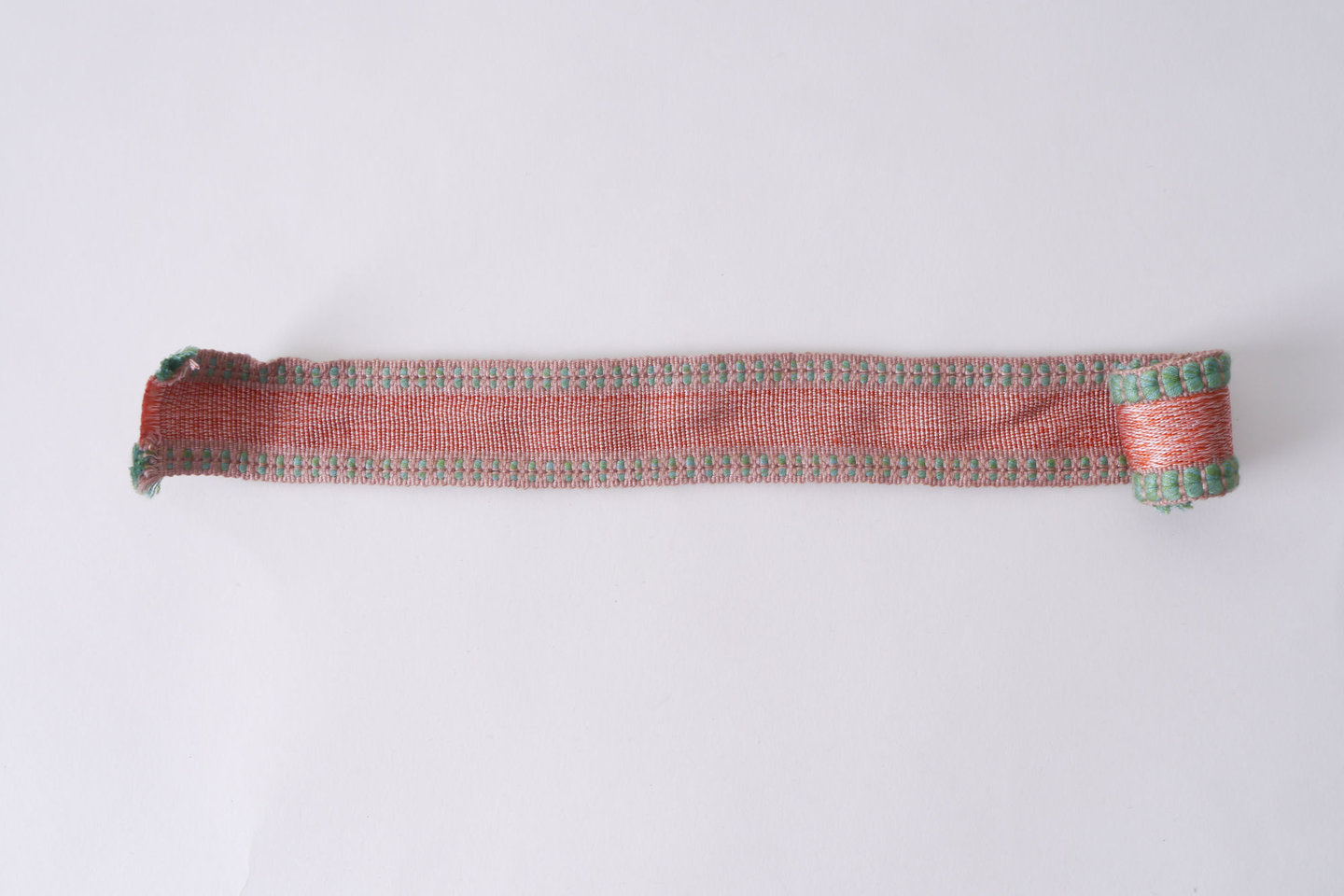 Galon of boord als onderdeel voor het vervaardigen van passement