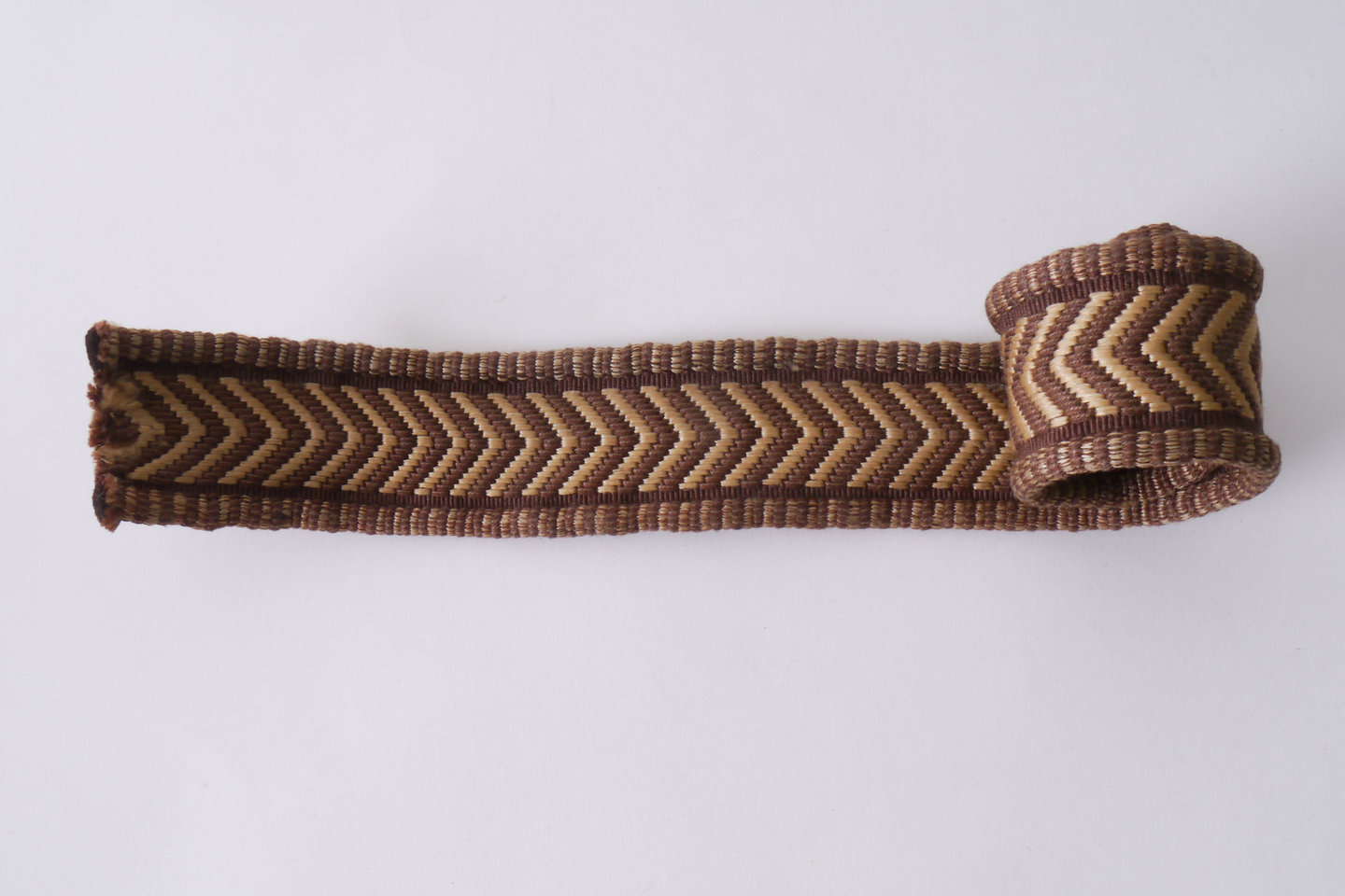 Galon of boord als onderdeel voor het vervaardigen van passement