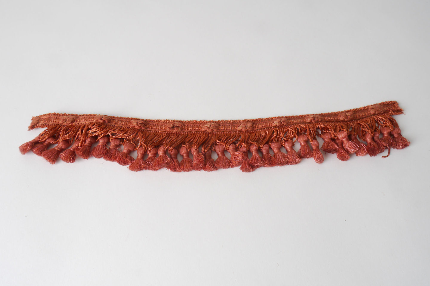 Frange als onderdeel voor het vervaardigen van passement