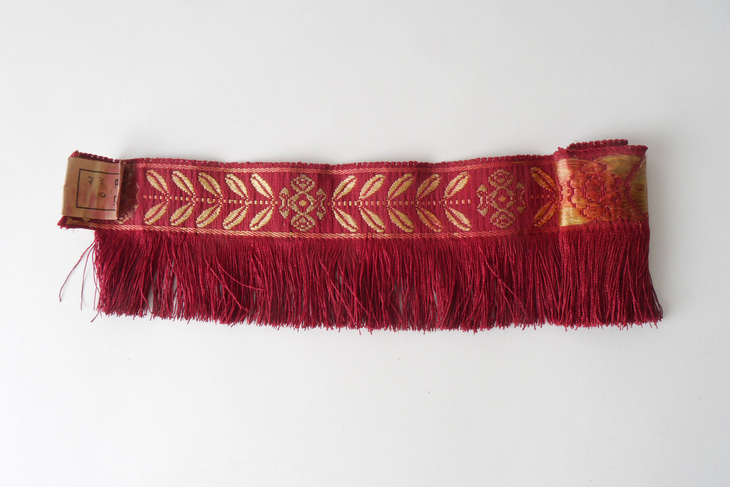 Effilé als onderdeel voor het vervaardigen van passement