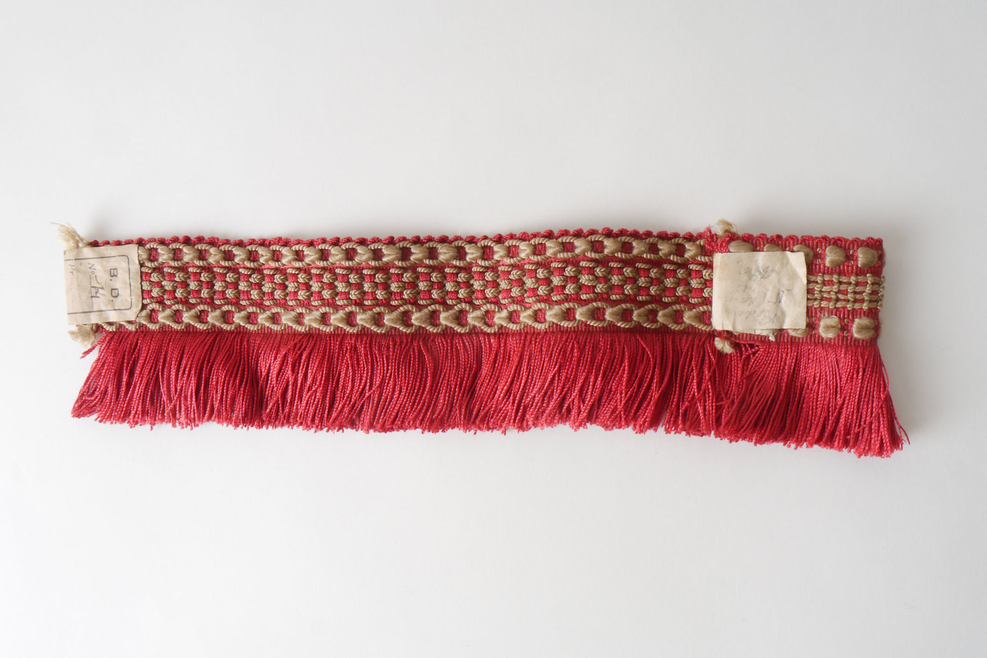 Effilé als onderdeel voor het vervaardigen van passement