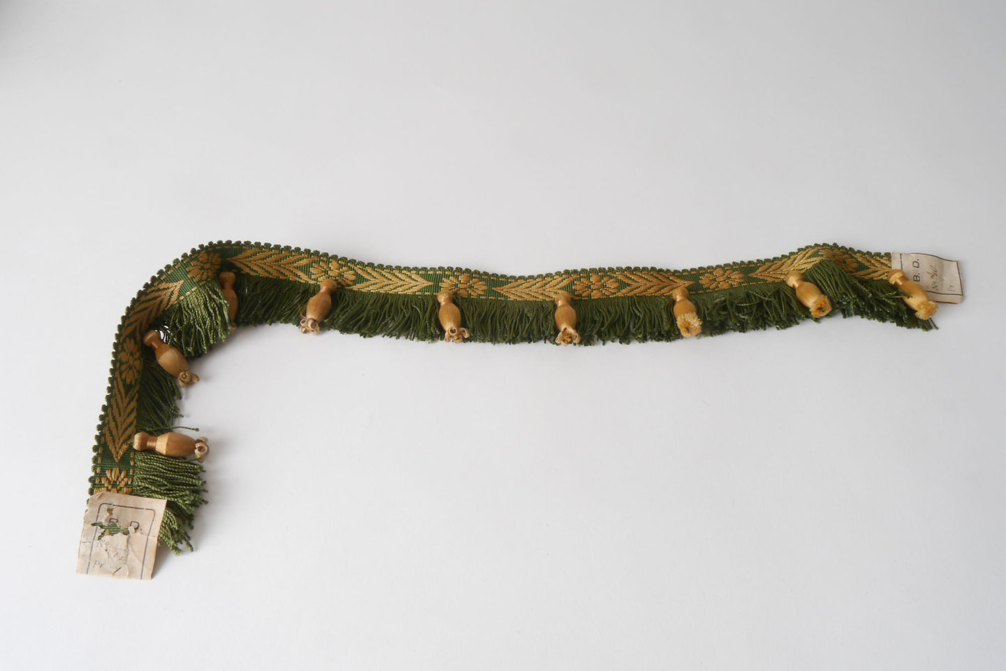 Effilé als onderdeel voor het vervaardigen van passement