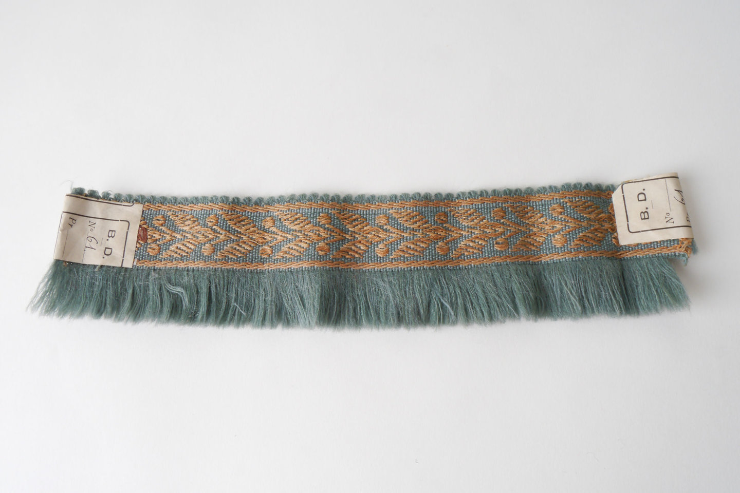 Effilé als onderdeel voor het vervaardigen van passement