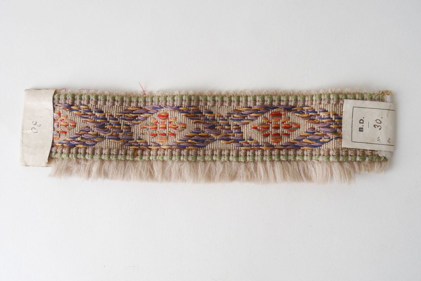 Effilé als onderdeel voor het vervaardigen van passement