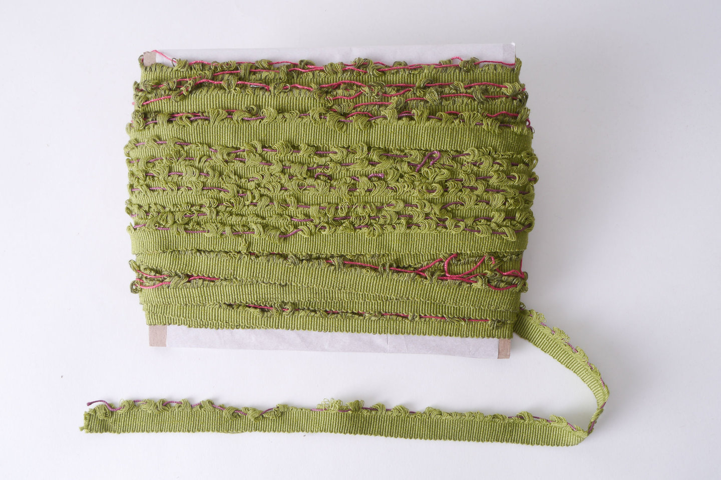 Galon of boord als onderdeel voor het vervaardigen van passement