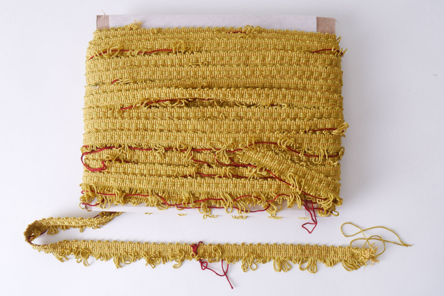 Galon of boord als onderdeel voor het vervaardigen van passement