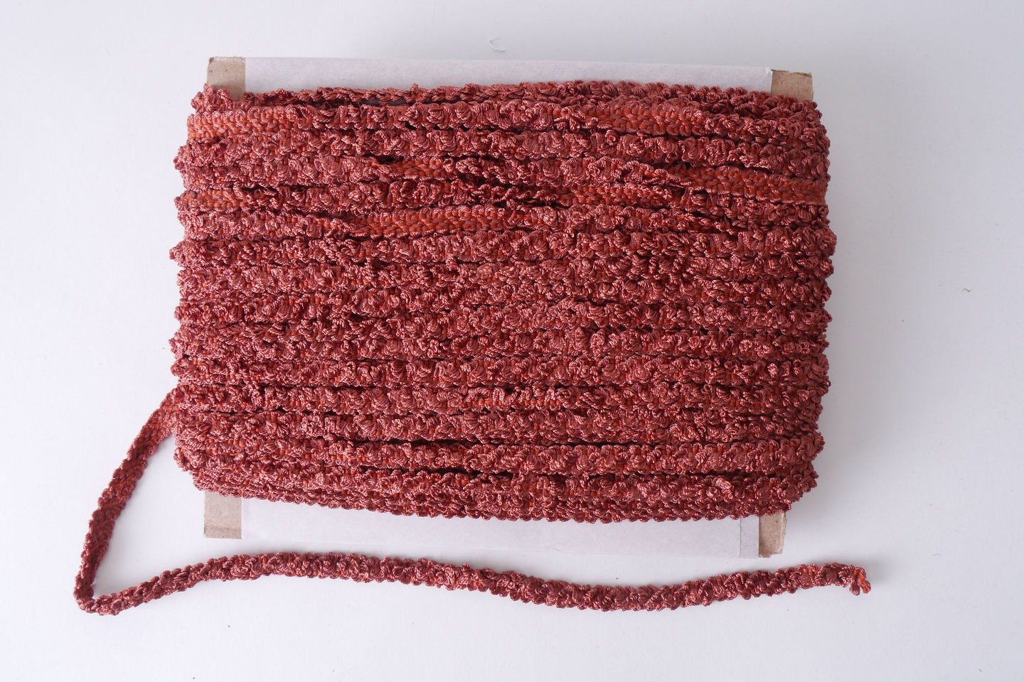 Galon of boord als onderdeel voor het vervaardigen van passement