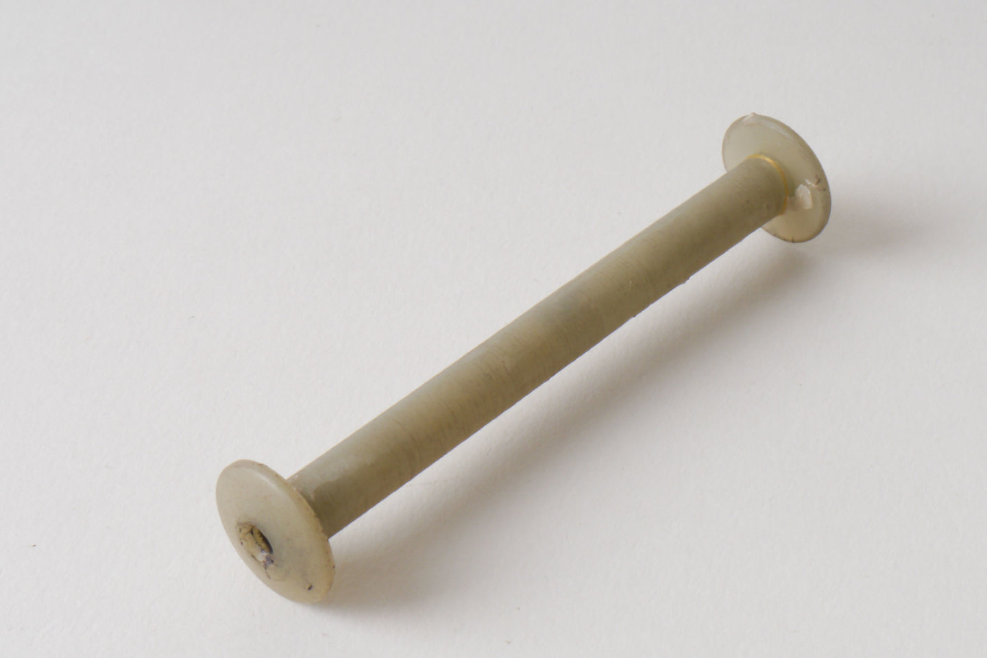 Spoel uit de passement om inslaggaren op te winden