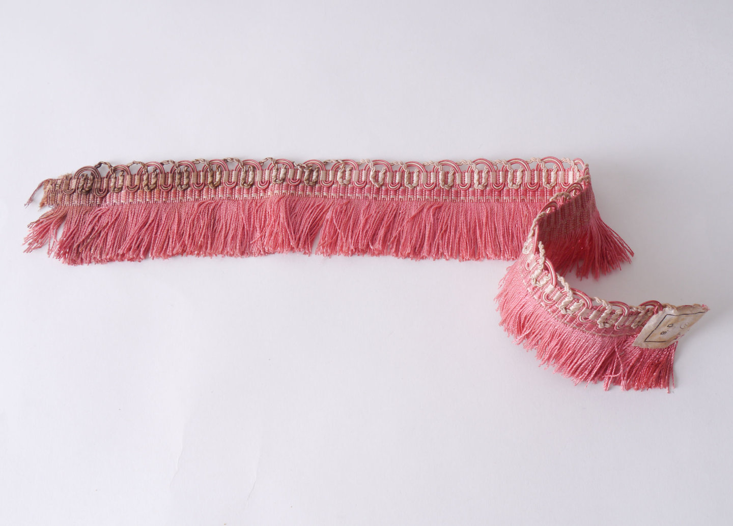 Effilé als onderdeel voor het vervaardigen van passement