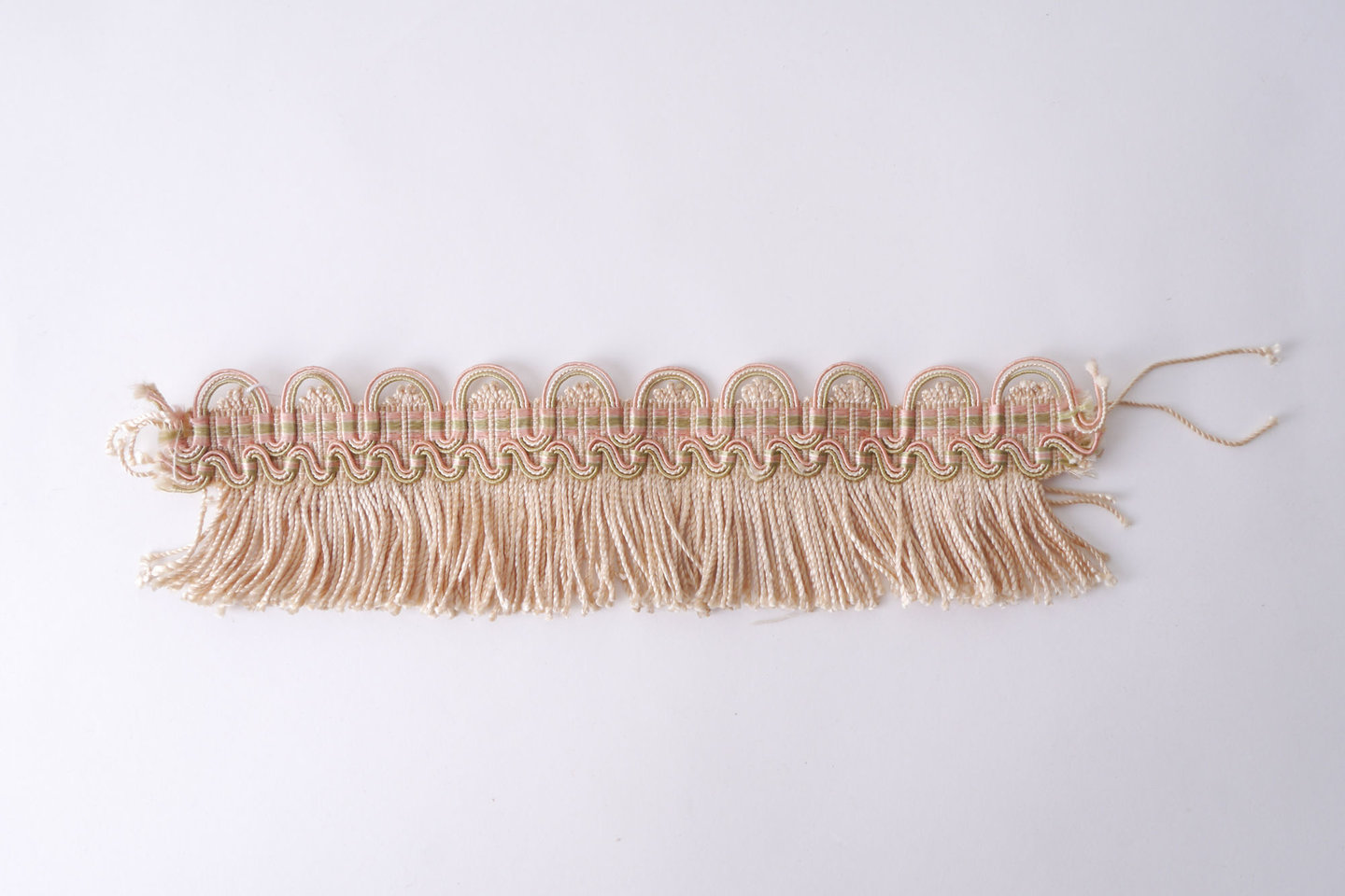 Effilé als onderdeel voor het vervaardigen van passement