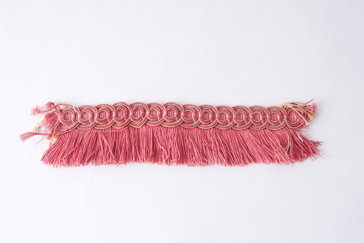 Effilé als onderdeel voor het vervaardigen van passement