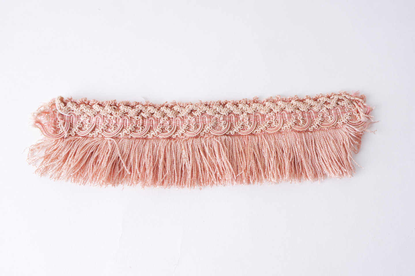 Effilé als onderdeel voor het vervaardigen van passement