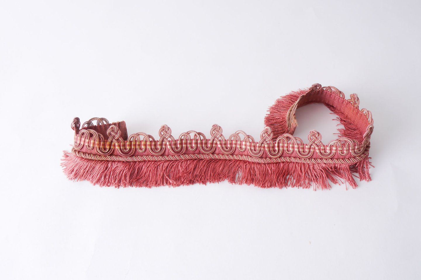 Effilé als onderdeel voor het vervaardigen van passement