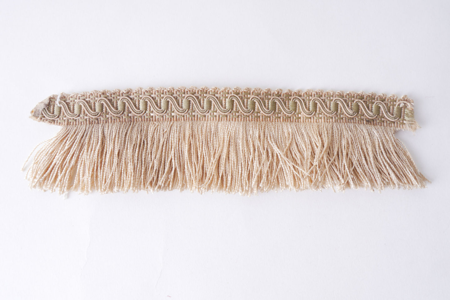 Effilé als onderdeel voor het vervaardigen van passement