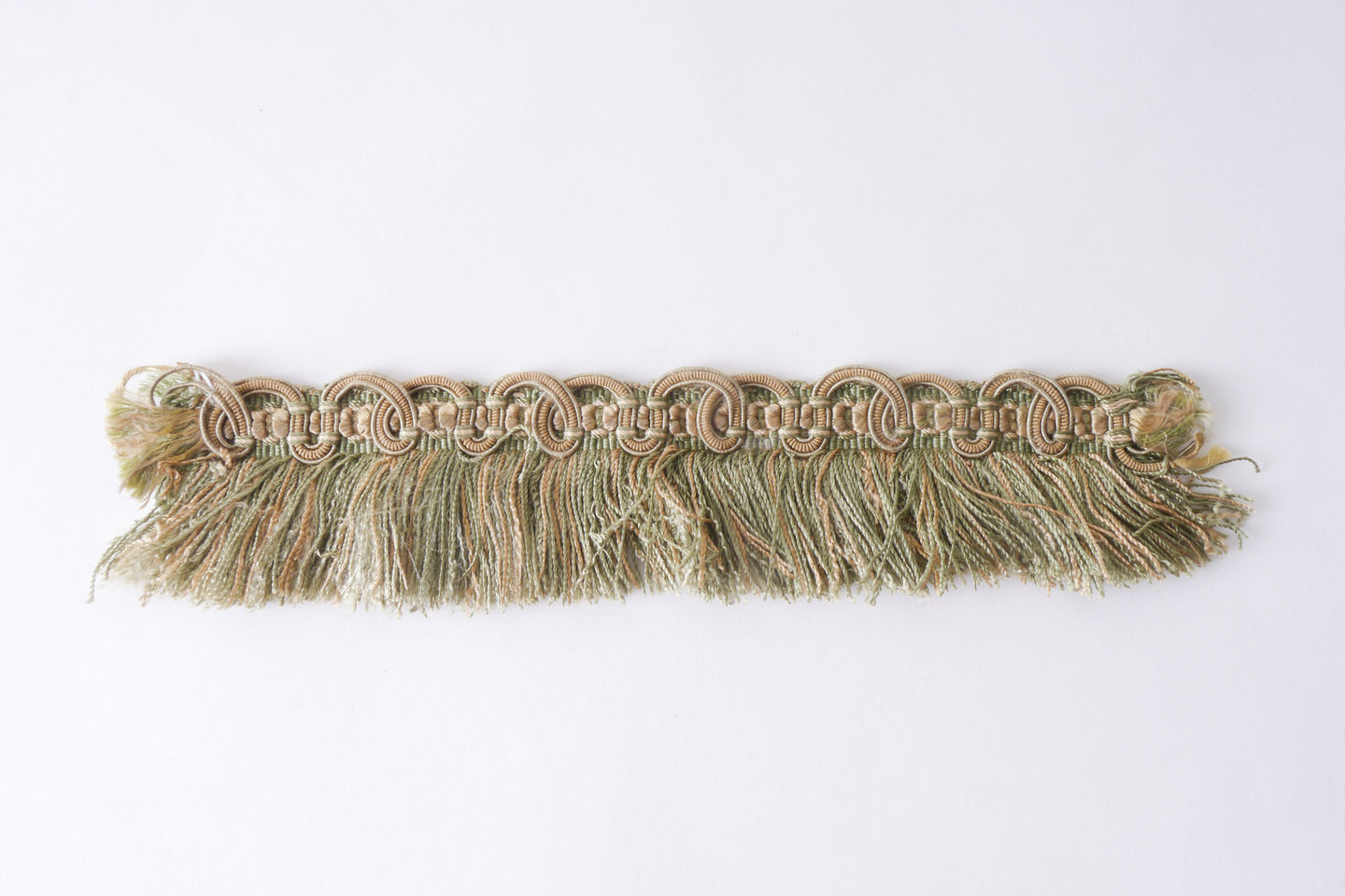 Effilé als onderdeel voor het vervaardigen van passement