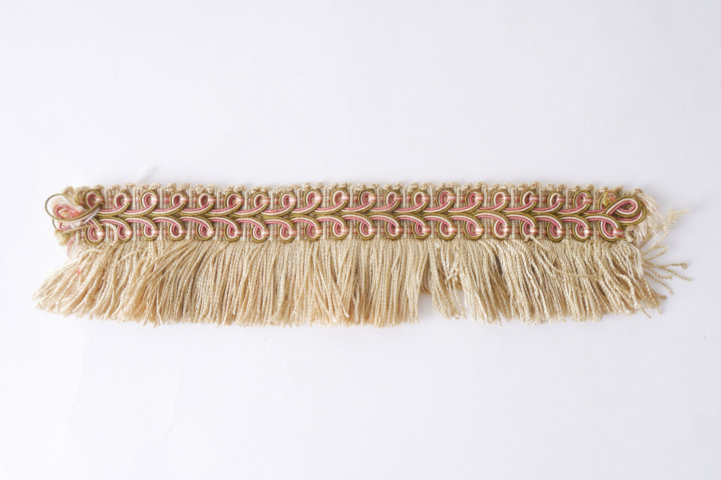 Effilé als onderdeel voor het vervaardigen van passement