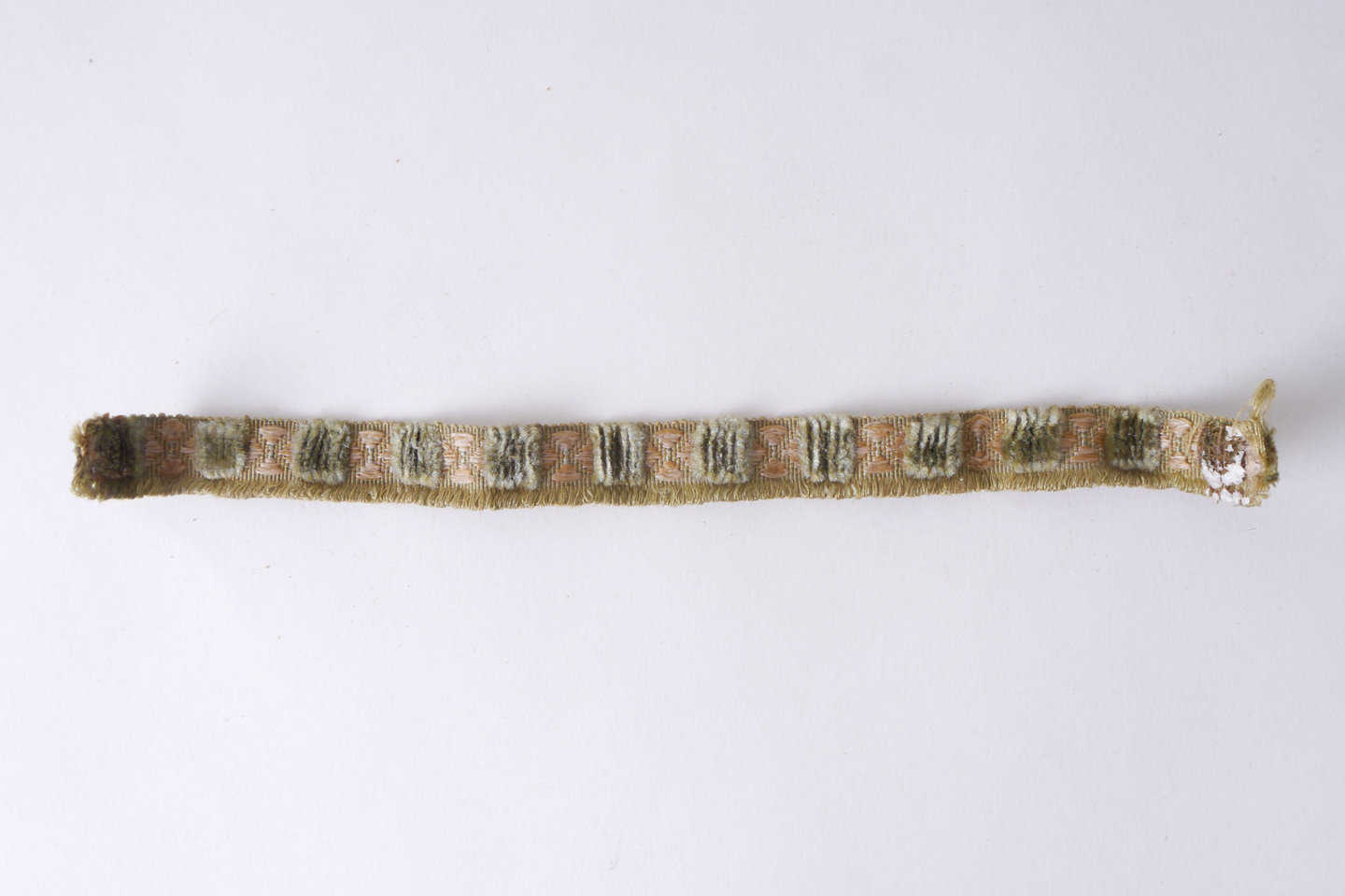 Galon of boord als onderdeel voor het vervaardigen van passement