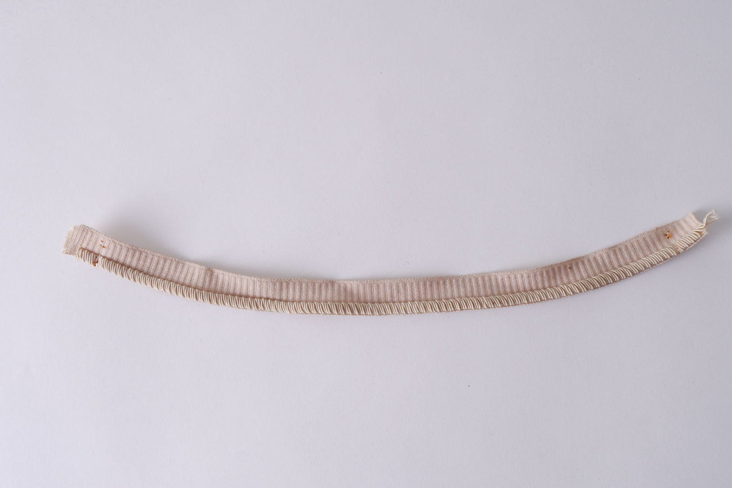 Galon of boord als onderdeel voor het vervaardigen van passement