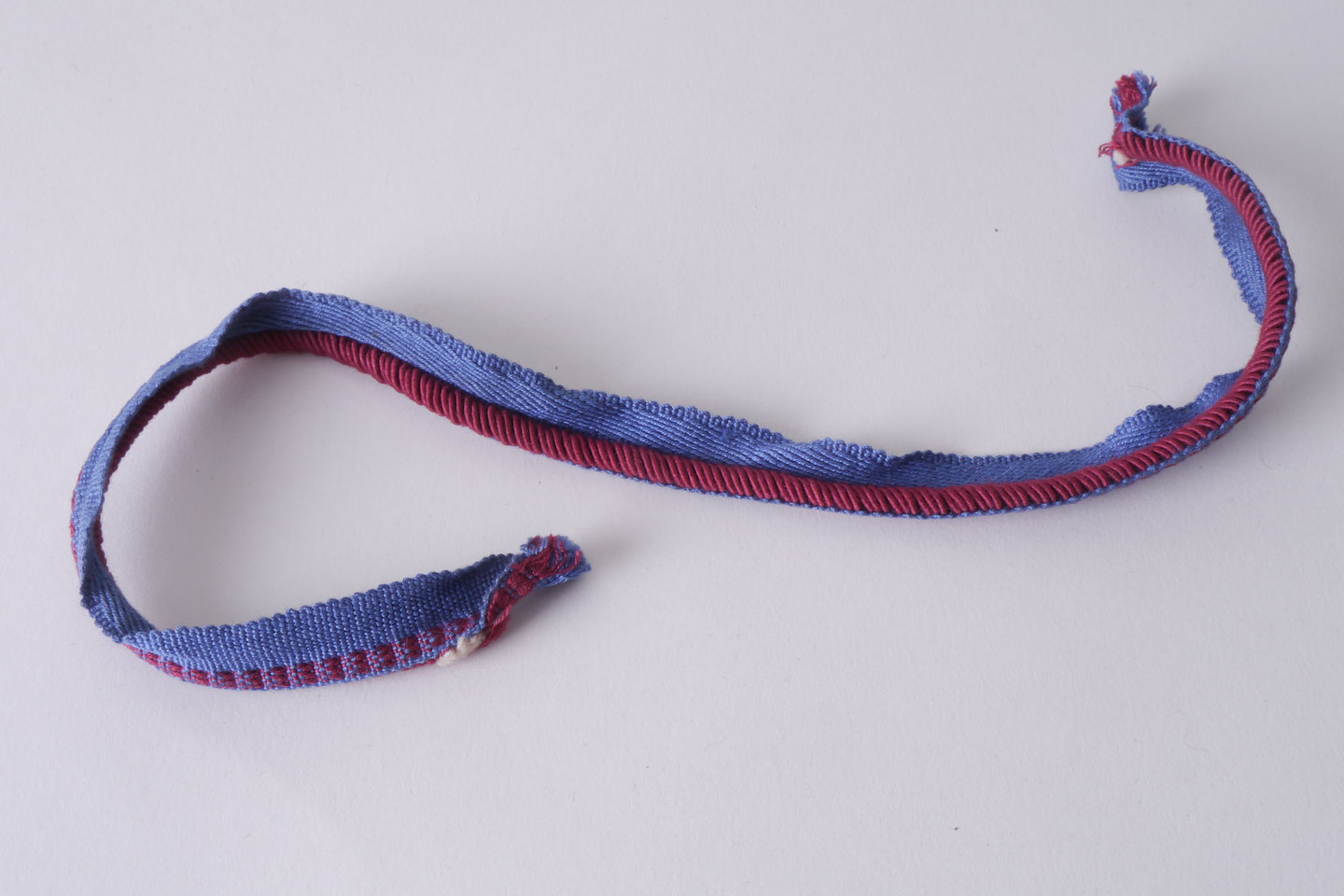 Galon of boord als onderdeel voor het vervaardigen van passement