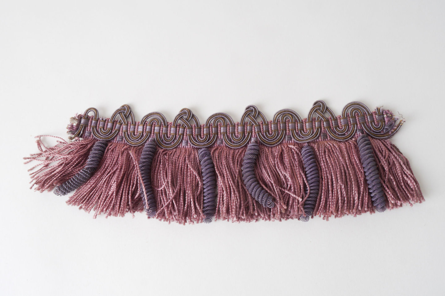 Effilé als onderdeel voor het vervaardigen van passement