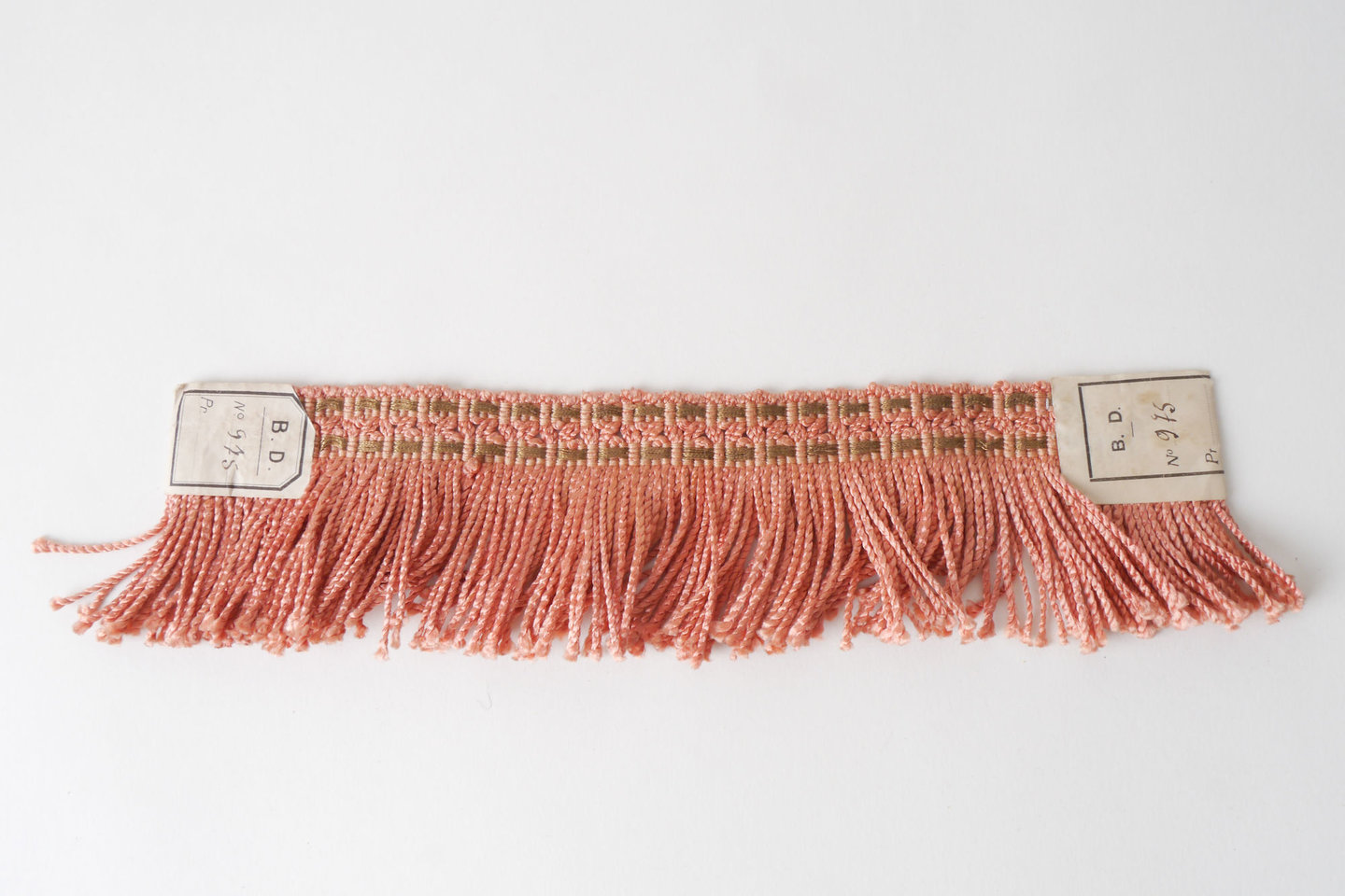 Effilé als onderdeel voor het vervaardigen van passement