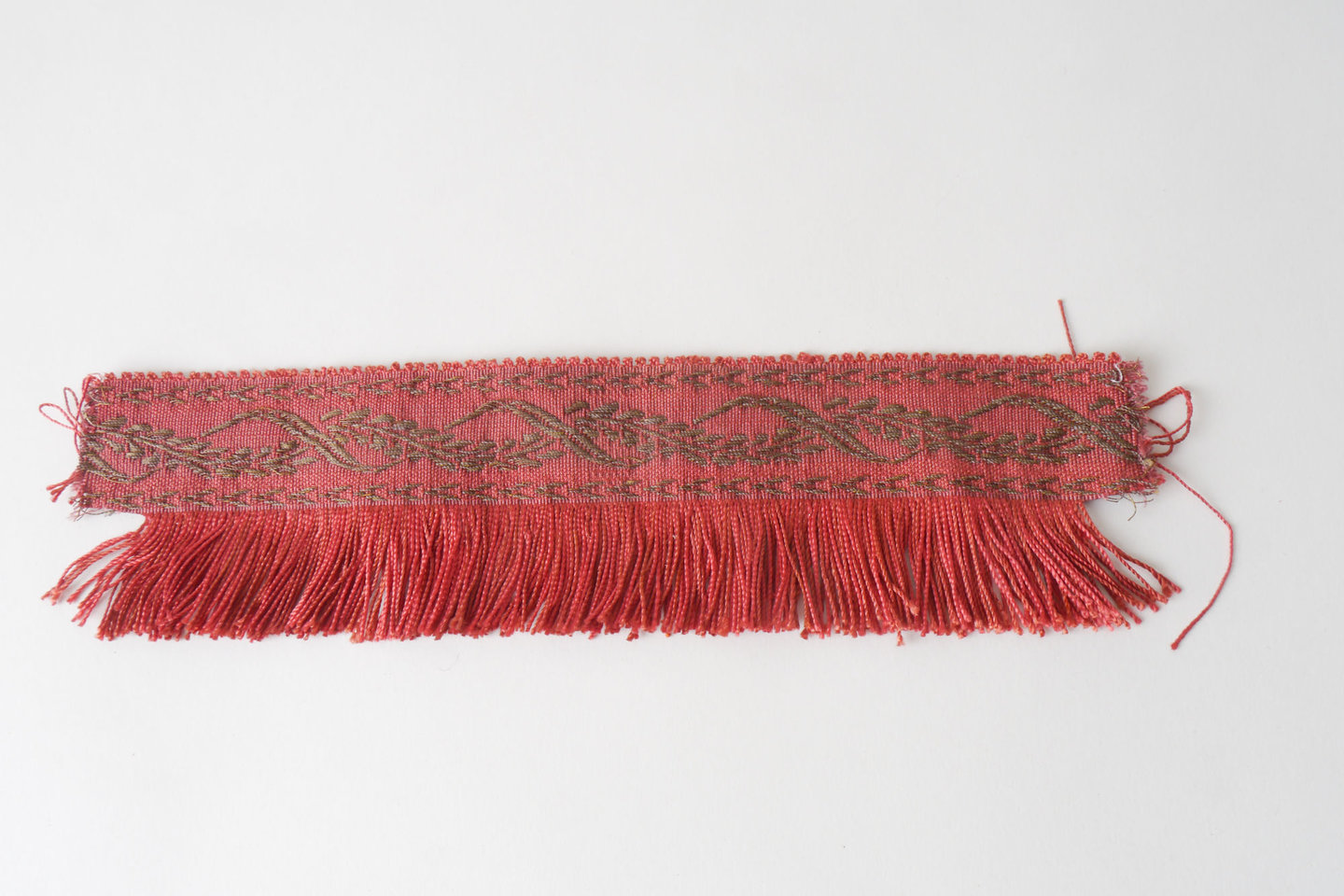 Effilé als onderdeel voor het vervaardigen van passement