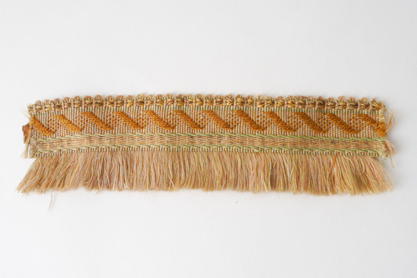 Effilé als onderdeel voor het vervaardigen van passement