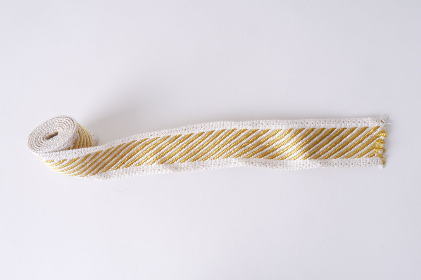 Galon of boord als onderdeel voor het vervaardigen van passement