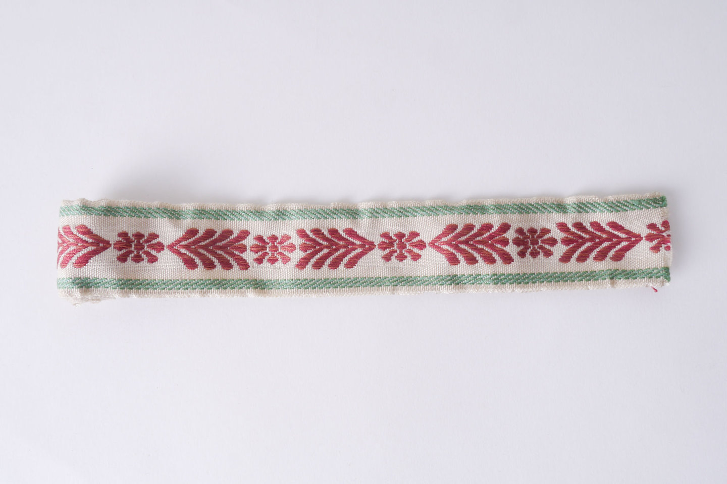 Galon of boord als onderdeel voor het vervaardigen van passement