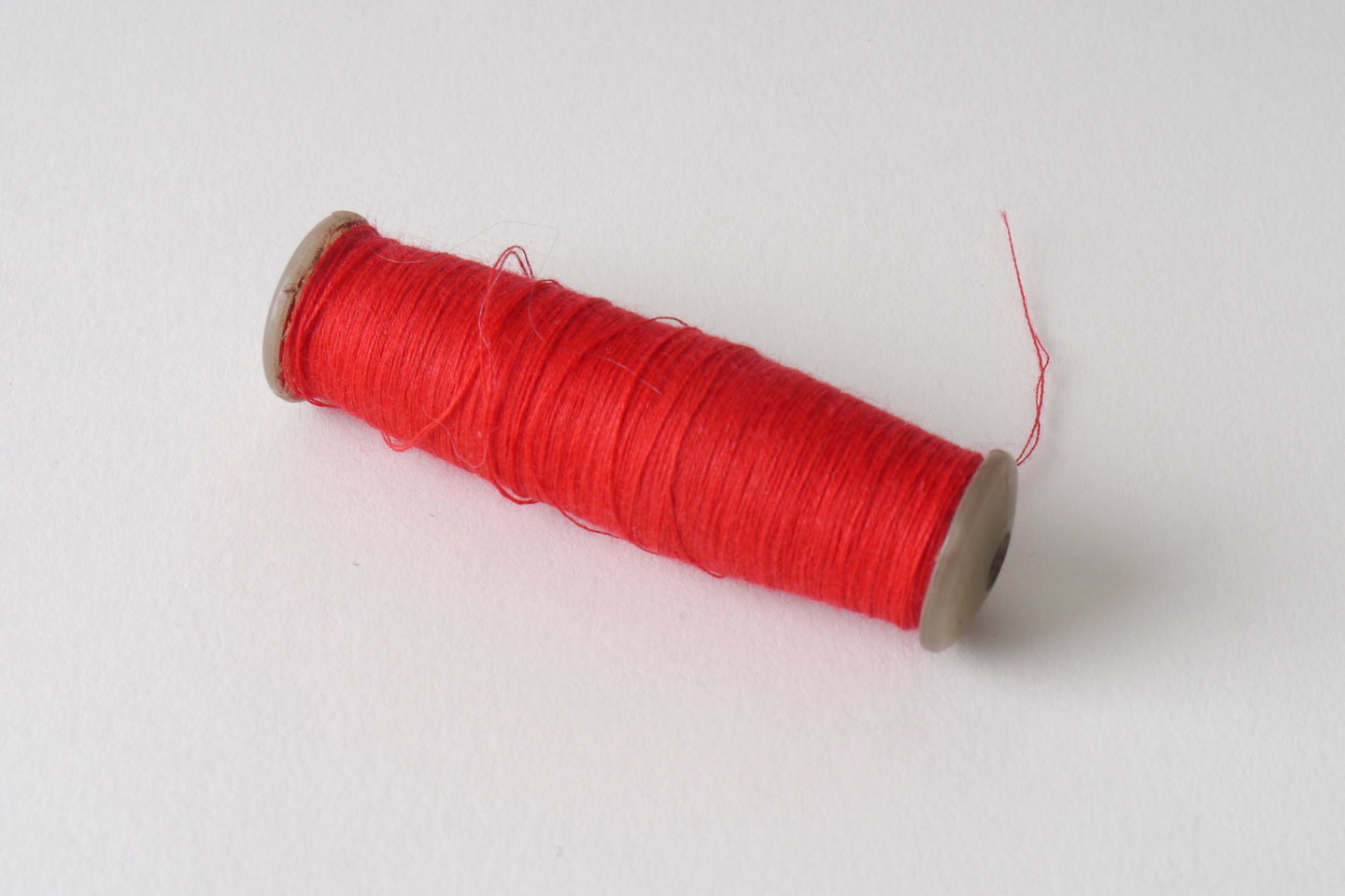 Spoel met inslaggaren voor passement